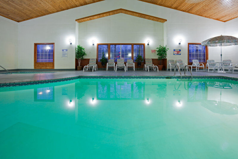Country Inn & Suites By Radisson, Detroit Lakes, Mn Екстериор снимка